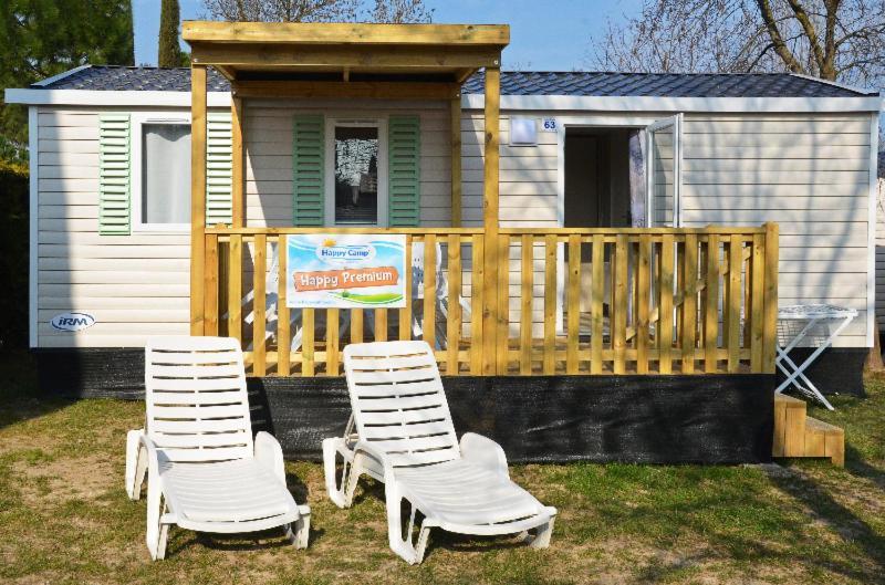 Happy Camp Mobile Homes In Camping Village Rosapineta ロゾリーナ・マーレ エクステリア 写真